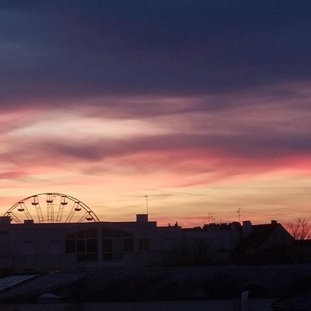 La Campagne A La Ville Дижон Экстерьер фото